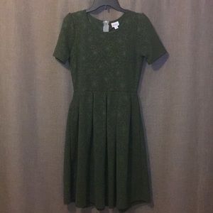 LulaRoe Amelia size M